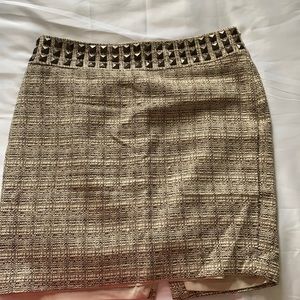 Tweed skirt with studs